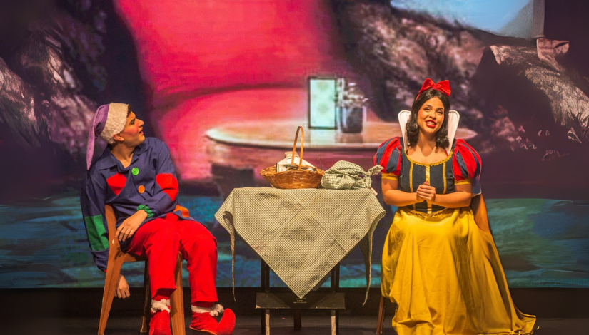 Branca de Neve - 13/07 às 16h