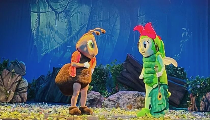 A Cigarra e a Formiga