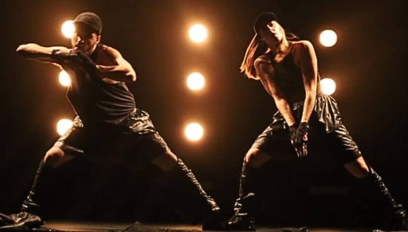 C R U S H de Rafaela Sahyoun, com performance de Inês Galrão & Gustavo Cabral